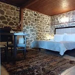 Xenonas Epavlis Hotel